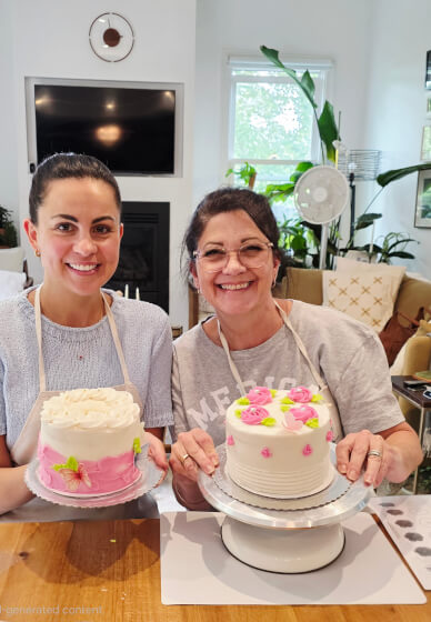 Cake Stacking and Buttercream Decorating Workshop