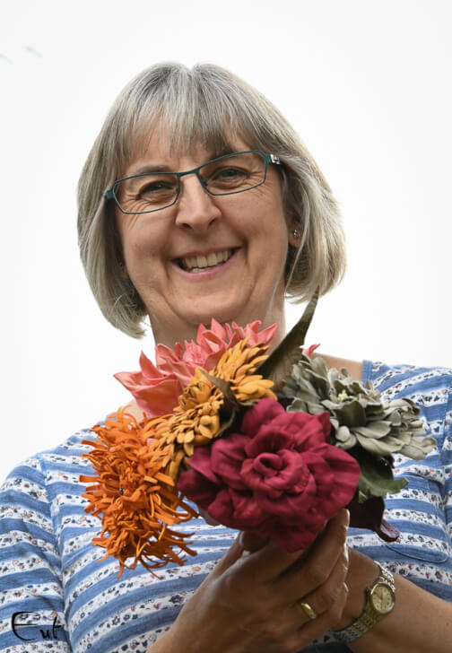 The Art of EVA Foam Flowers Workshop