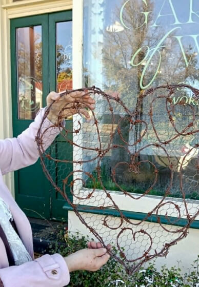 The Embellished Heart of Wire Workshop