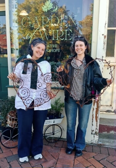 The Embellished Heart of Wire Workshop