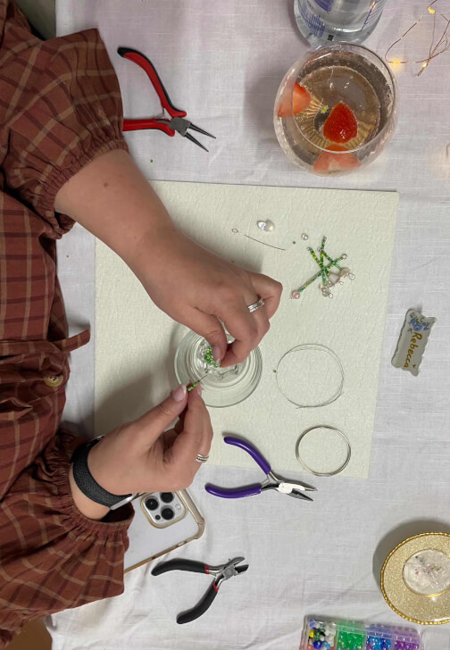 Tiny Beaded Flower Bouquet Workshop