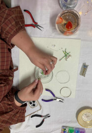 Tiny Beaded Flower Bouquet Workshop