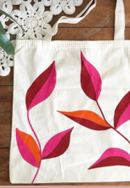 Tote Bag Paint and Sip Class