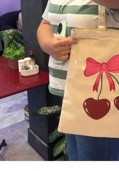 Tote Bag Paint and Sip Class