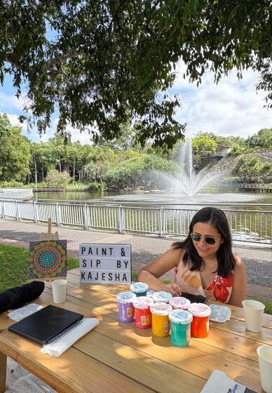 Tote Bag Paint and Sip Class