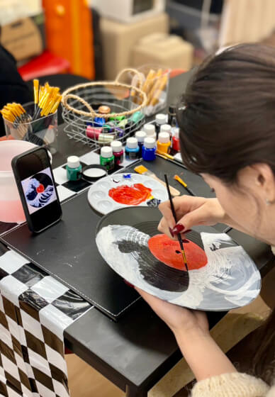Turn Your Favourite Song Into Art: Vinyl Record Painting Workshop