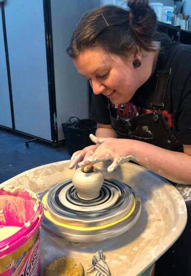 Unwind with Clay Class