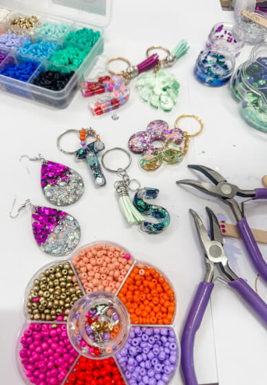 UV Resin Accessories Workshop