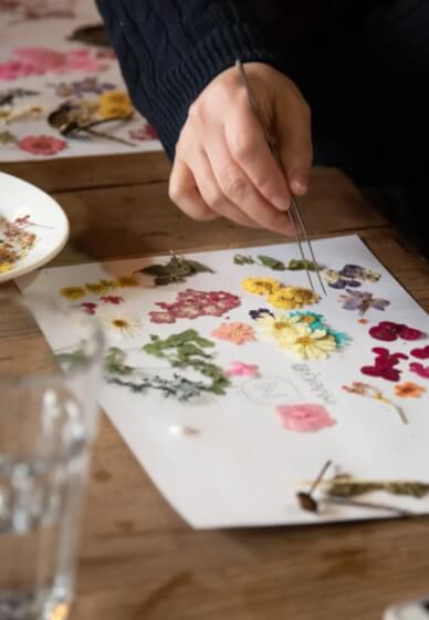 UV Resin Botanical Jewellery Workshop