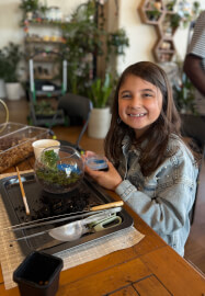 Venus Flytrap' Fun Terrarium Workshop for Kids