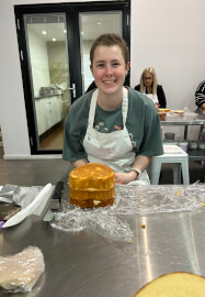 Vintage Blue Bell Heart Cake Class for Beginners