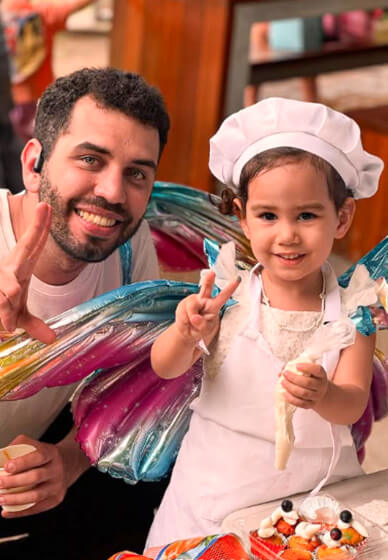 Vintage Cake Decorating Class