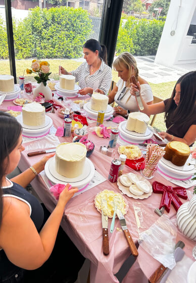 Vintage Cake Decorating Class