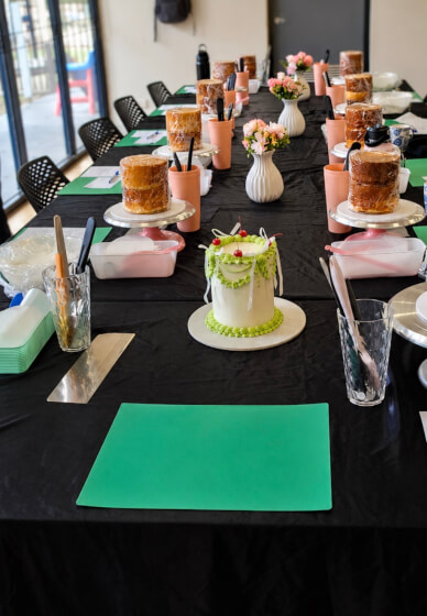 Vintage Cake Decorating WorkShop