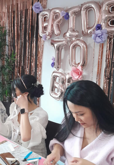 Vintage Jewellery Making Class for Hens Parties