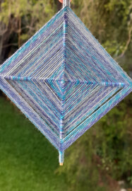 Weaving Stars Craft Workshop at Brisbane City Square Library