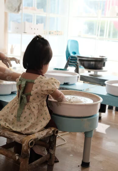 Weekday Pottery Workshop with a Light Meal