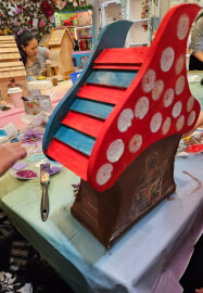 Woodland Manor Decorating Workshop
