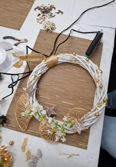 Wreath Decorating Workshop