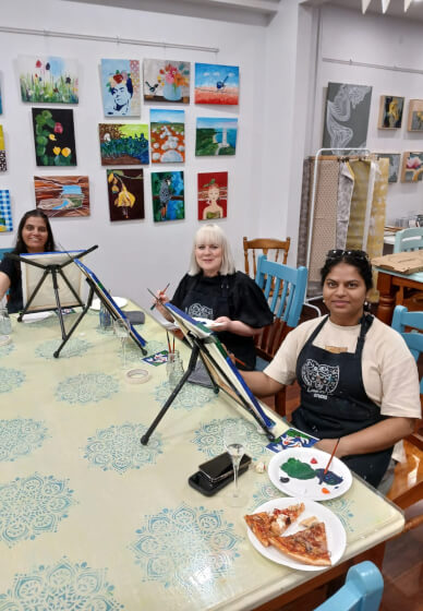 'Your Choice' Art Class: Painting or Collage