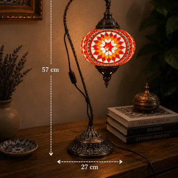 Large Swan Table Lamp (17cm Glasshade)