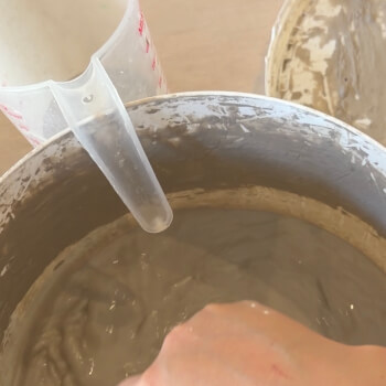 Stirring dipping glazes