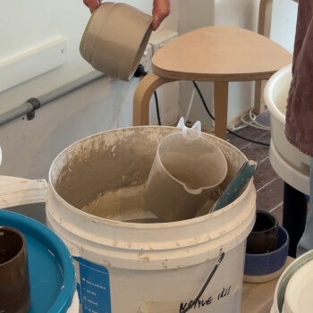 Using a dipping glaze 