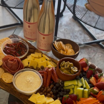 Enjoy Grazing & Refreshments