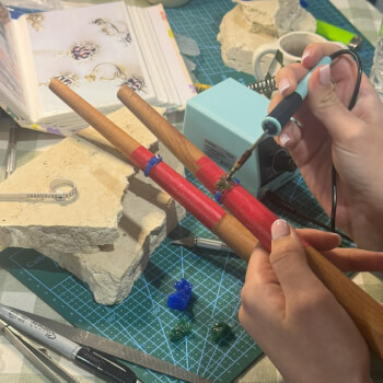 Melt & Shape the Wax