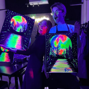  Strike a Pose at the Gold Shimmer Wall Strike a Pose at the Gold Shimmer Wall