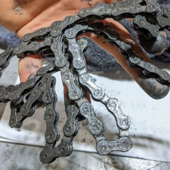 Cleaning & Maintaining The Chain