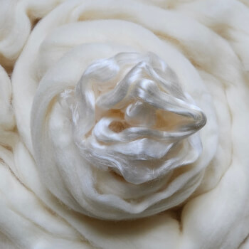 Feel your soft merino and silk fibres