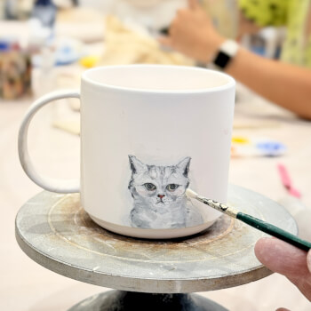 Paint your favourite motifs