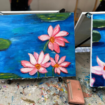 Add flower and lilly details 
