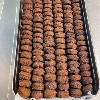 Making Egyptian Falafel (Ta'amia)
