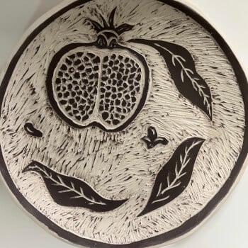 Sgraffitto plate