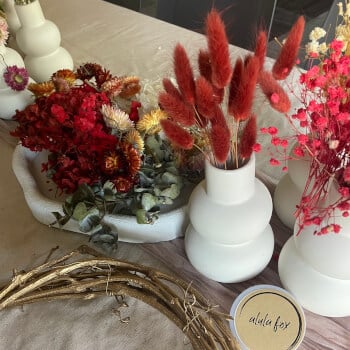 dried flower arranging