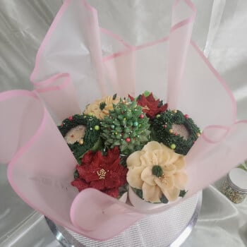 Create Your Festive Cupcake Bouquet