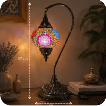 Medium Swan Table Lamp (15cm Glasshade)