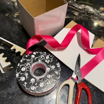 Fold the box 
