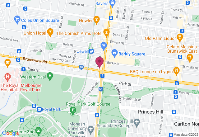 Pink Christmas Gingerbread House Making Course location