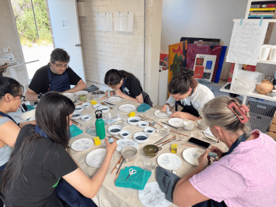 Pottery class by Lizi Teo