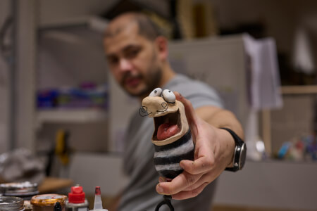 Pottery class by Alexander Esenarro Santafe