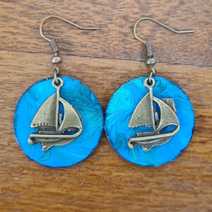 Fluid Art class by Caroline Barber