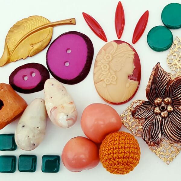 Vintage and modern beads