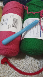 Textiles class by crochet lovers