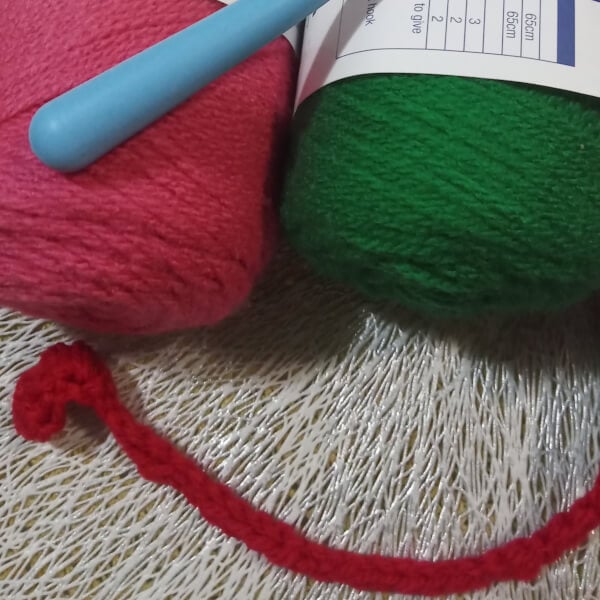 Textiles class by crochet lovers