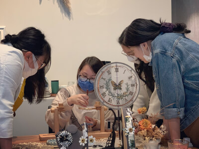 Textiles class by December Studio