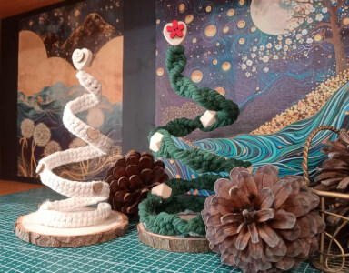 Sculpture and Assemblage class by Garden of Wire Creative Workshops