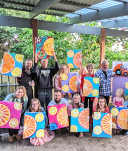 Painting class by Hey Monet